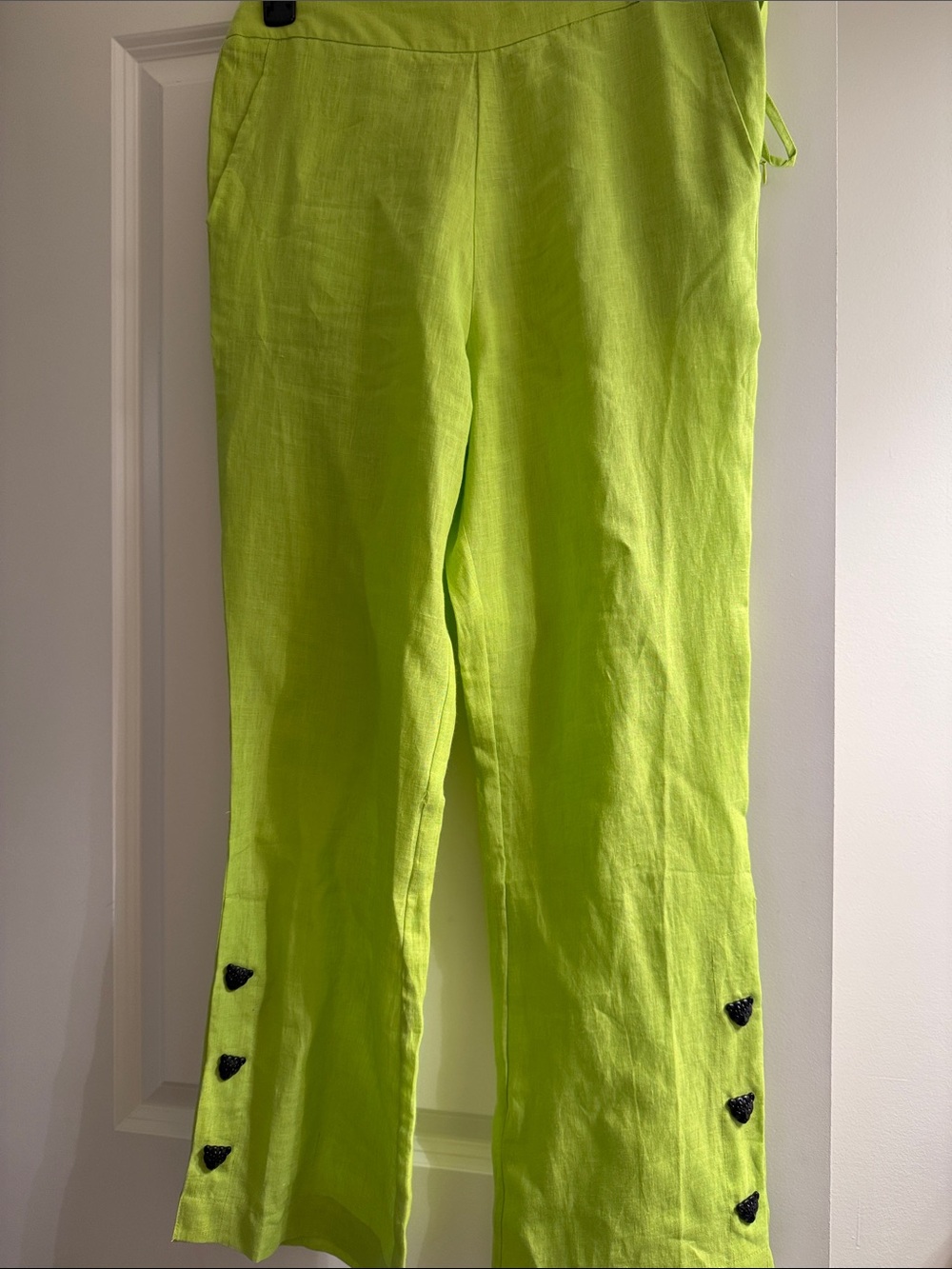 Las Surenas Lime Green Linen-Blend Flare Pants